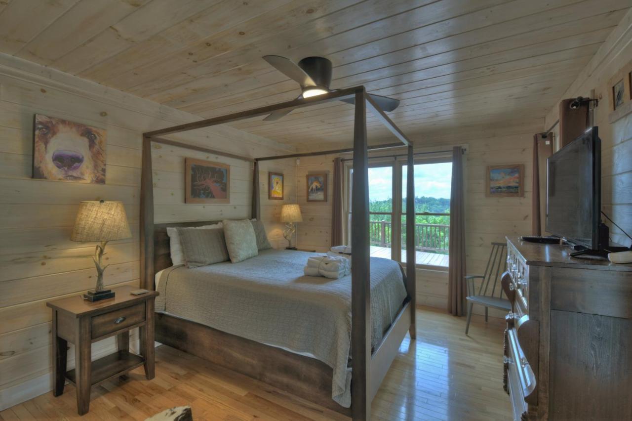 Morganton Champagne Chalet - Cuddleup 빌라 외부 사진