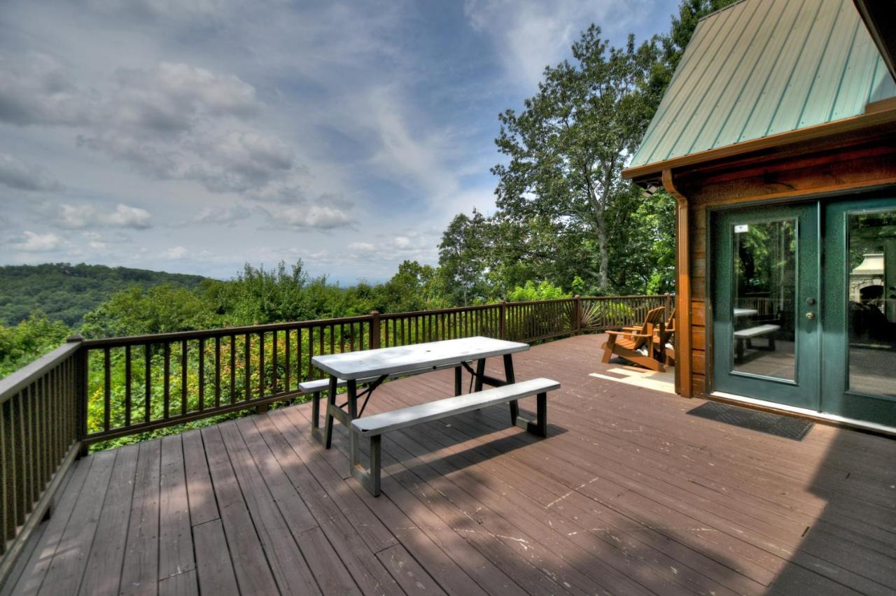 Morganton Champagne Chalet - Cuddleup 빌라 외부 사진